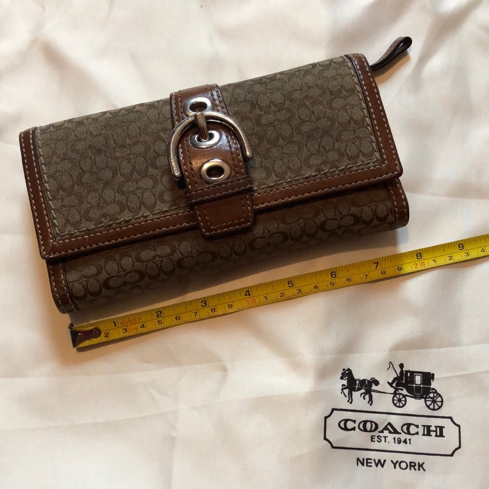 ❤️SOLD❤️:Coach 2pc Wallet/Checkbook cover